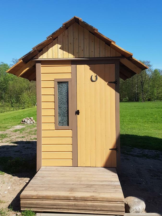 Appartamento Risti Kodumajutus Lemsi Esterno foto