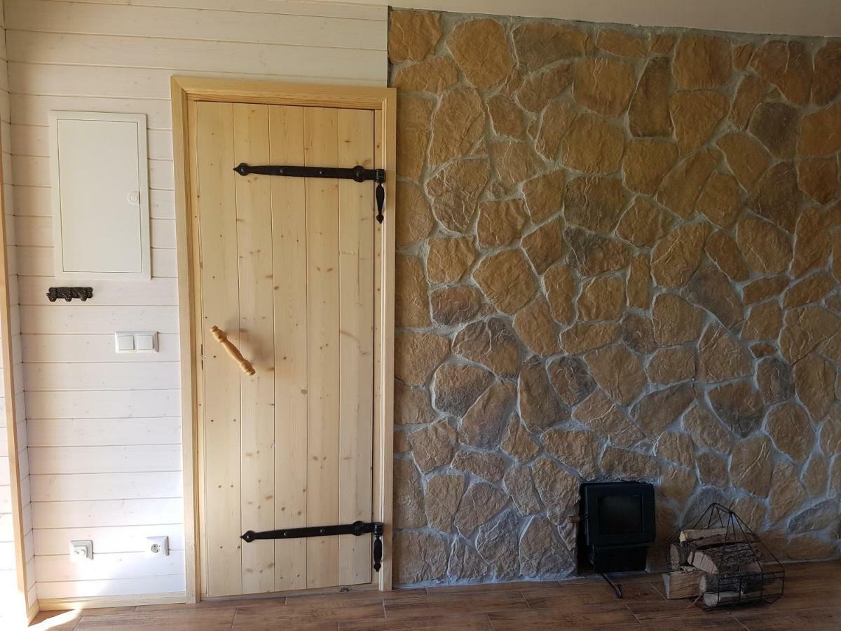 Appartamento Risti Kodumajutus Lemsi Esterno foto